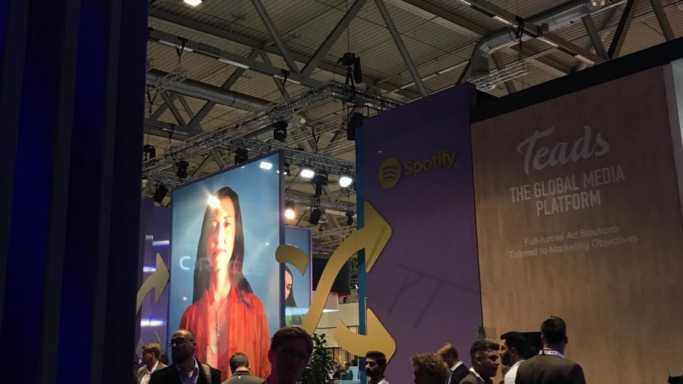 Aclewe bei dmexco 2019 Charlotte Roche Spotify Messestand