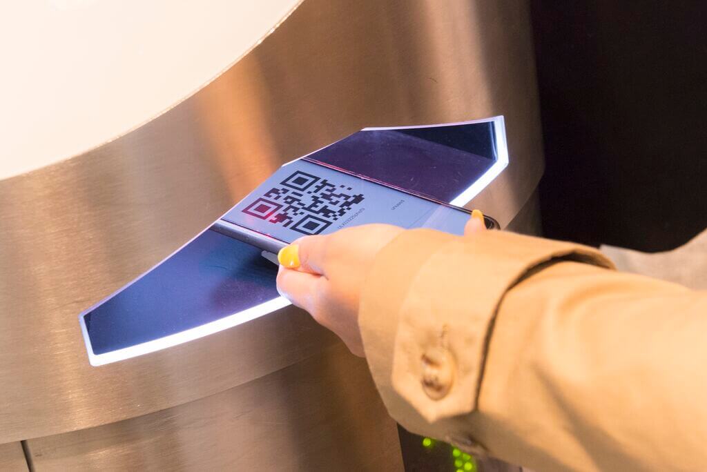 Aclewe DMEXCO Eingang Ost Aclewe bei dmexco 2019 Eintritt per QR-Code