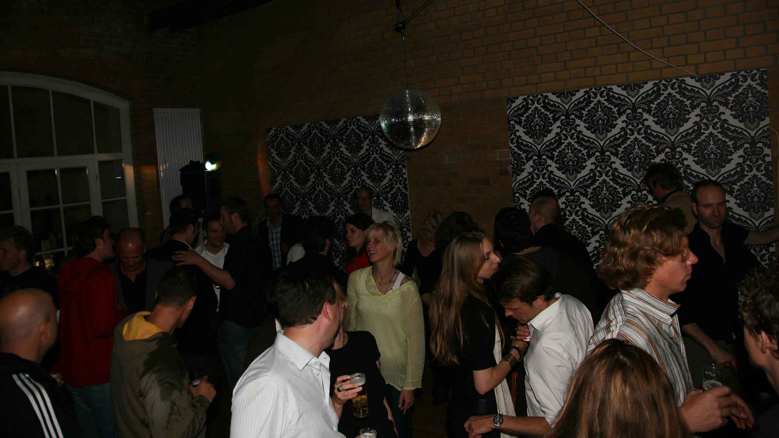 Aclewe Werbe&shy;agentur Eröffnung Party 